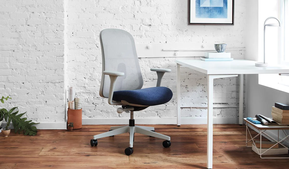 Herman_Miller-Lino-PDP_Env.webp